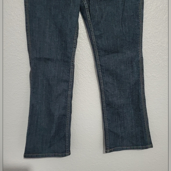 Blue Asphalt Women's Black Low-Rise Black Flare/ Bootcut Jeans  9 Cotton/Spandex - Picture 5 of 10